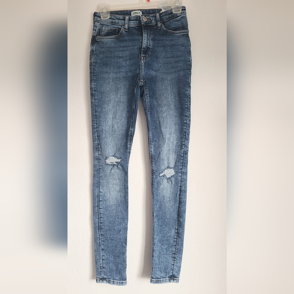 Jeans - Picture 6 of 7